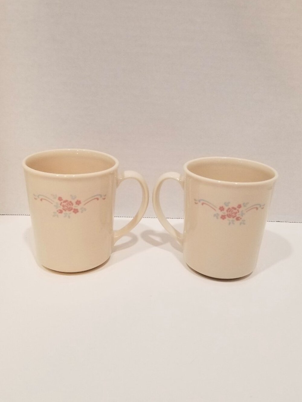 Corelle English Breakfast Mugs, set of 2, EUC - Picture 2 of 14
